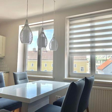 Homely Stay Apartment 2 ザンクト・ペルテン エクステリア 写真